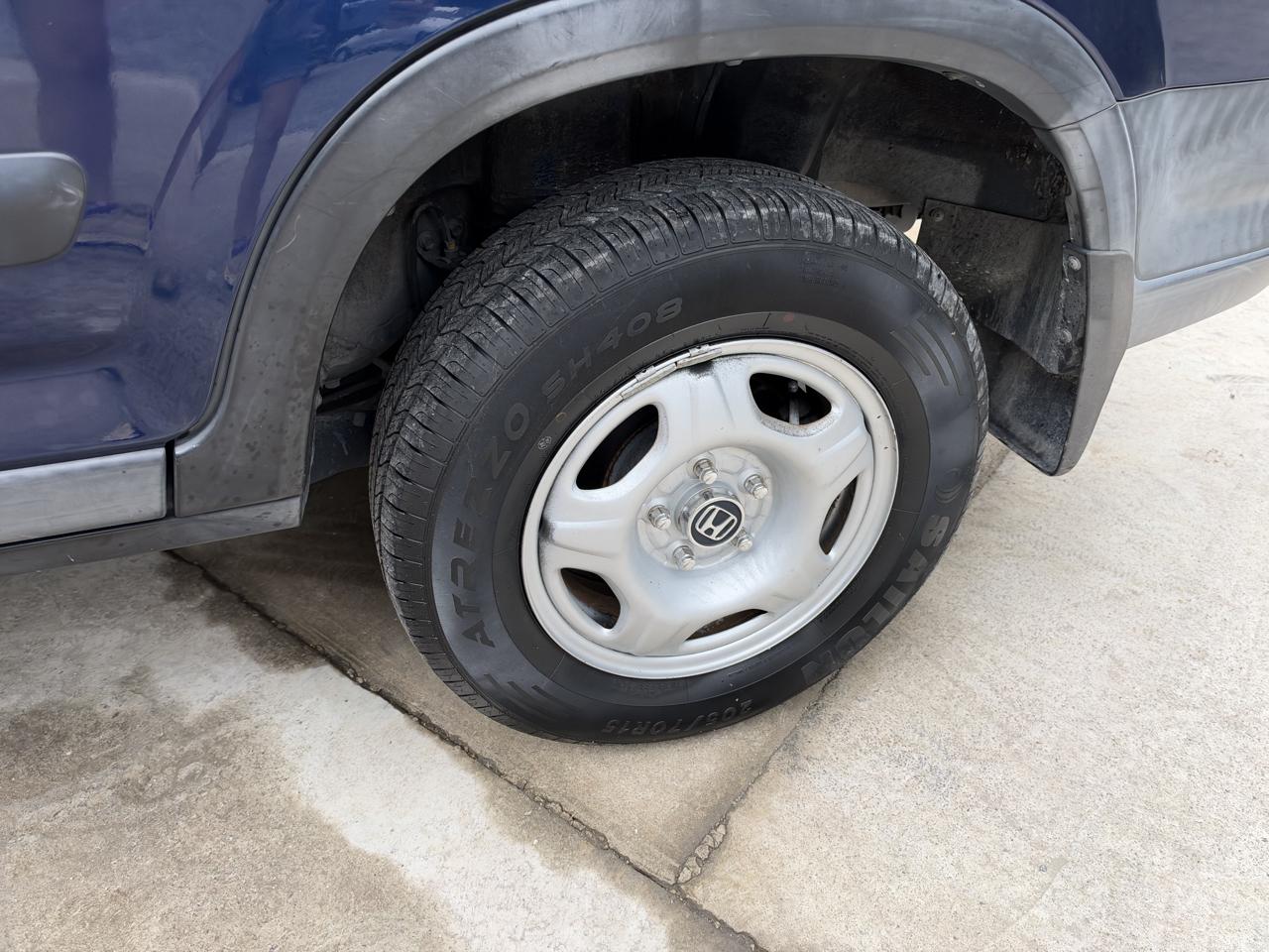 Honda CR-V LX 2WD 2003
