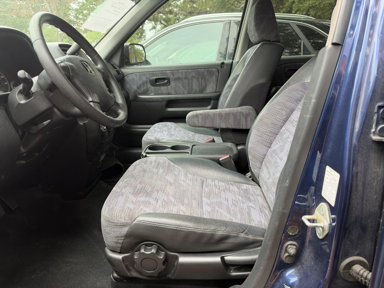 Honda CR-V LX 2WD 2003