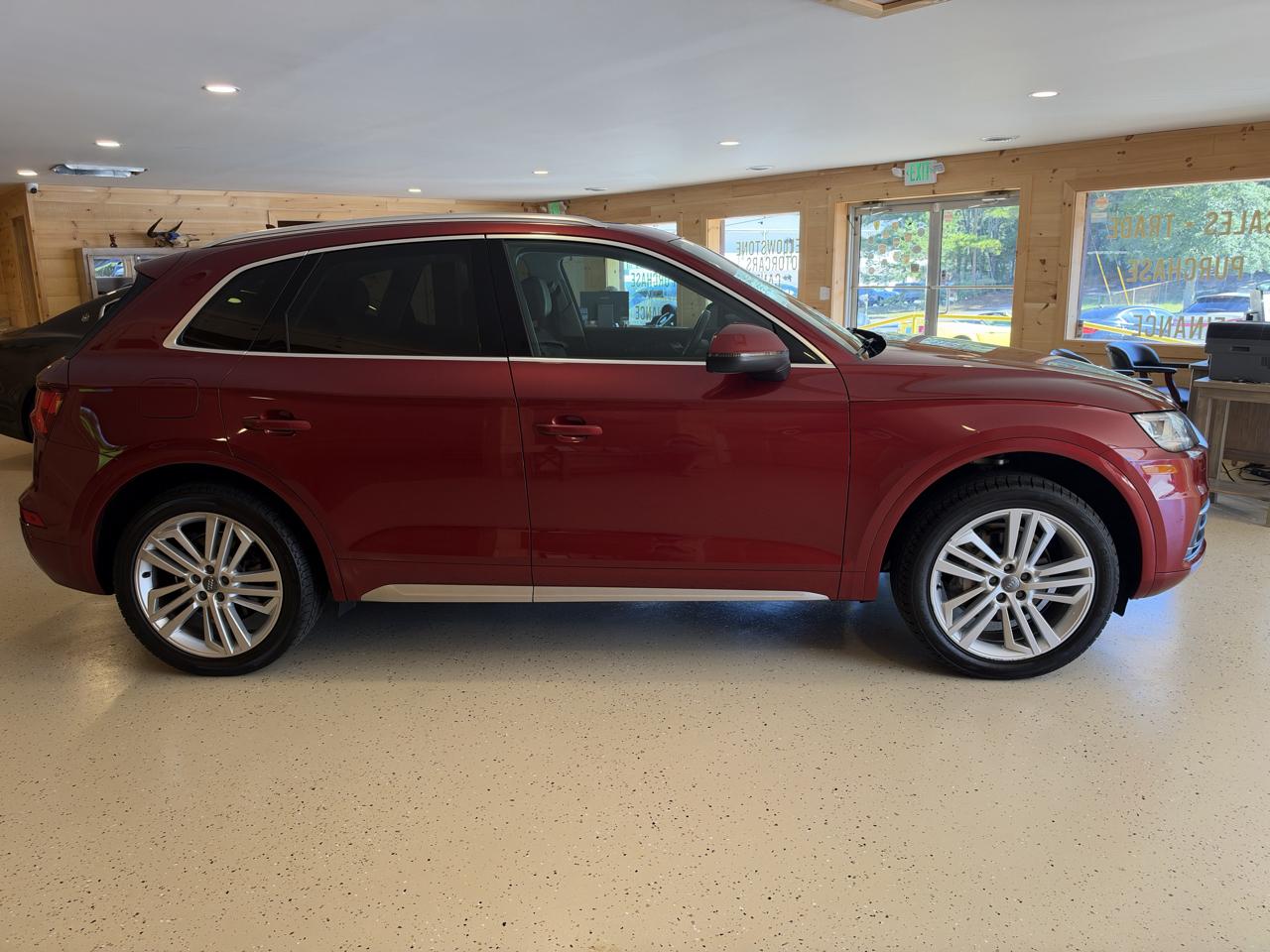 Audi Q5 2.0T Premium Plus quattro 2018