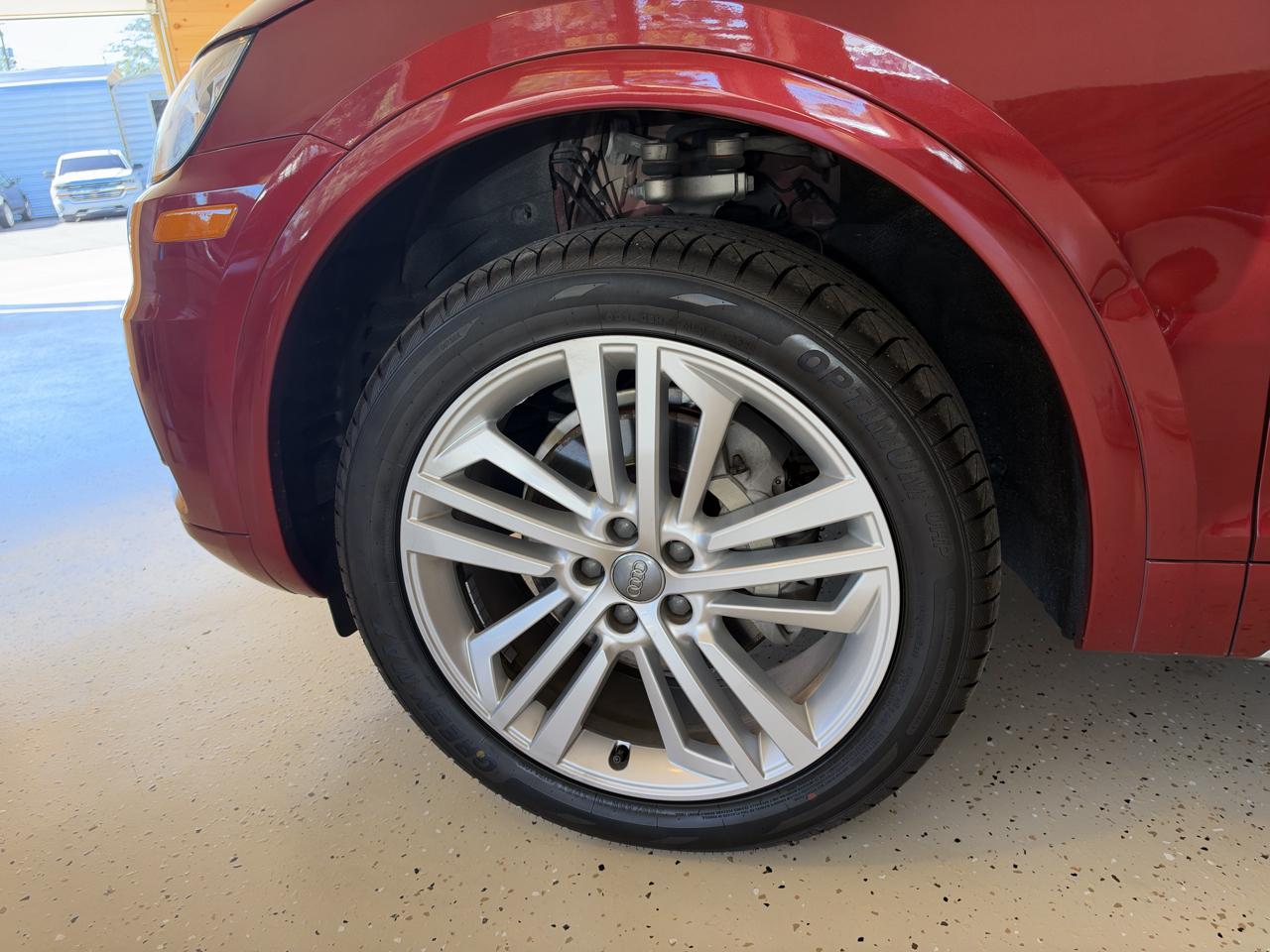 Audi Q5 2.0T Premium Plus quattro 2018