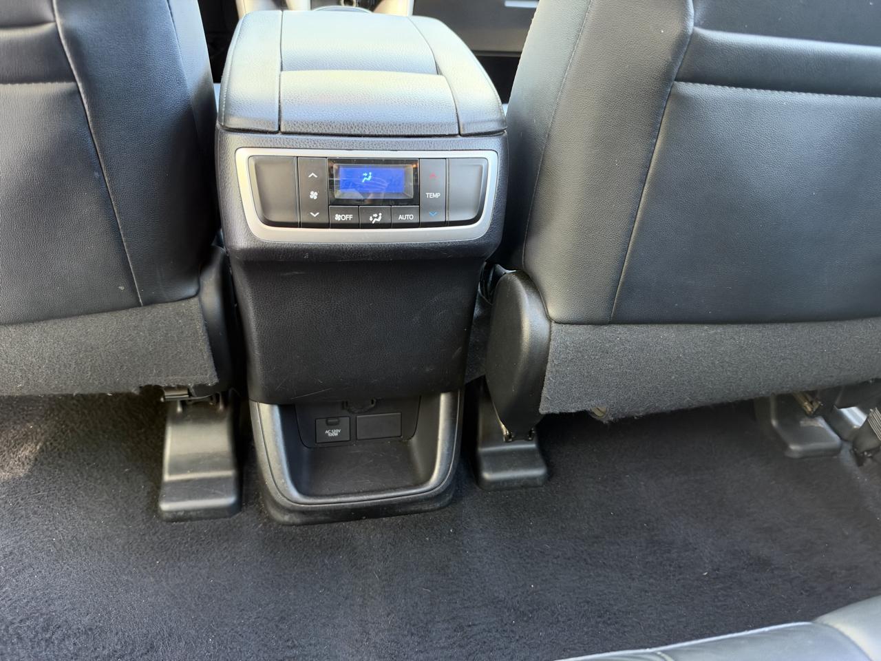 Toyota Highlander XLE AWD V6 2016
