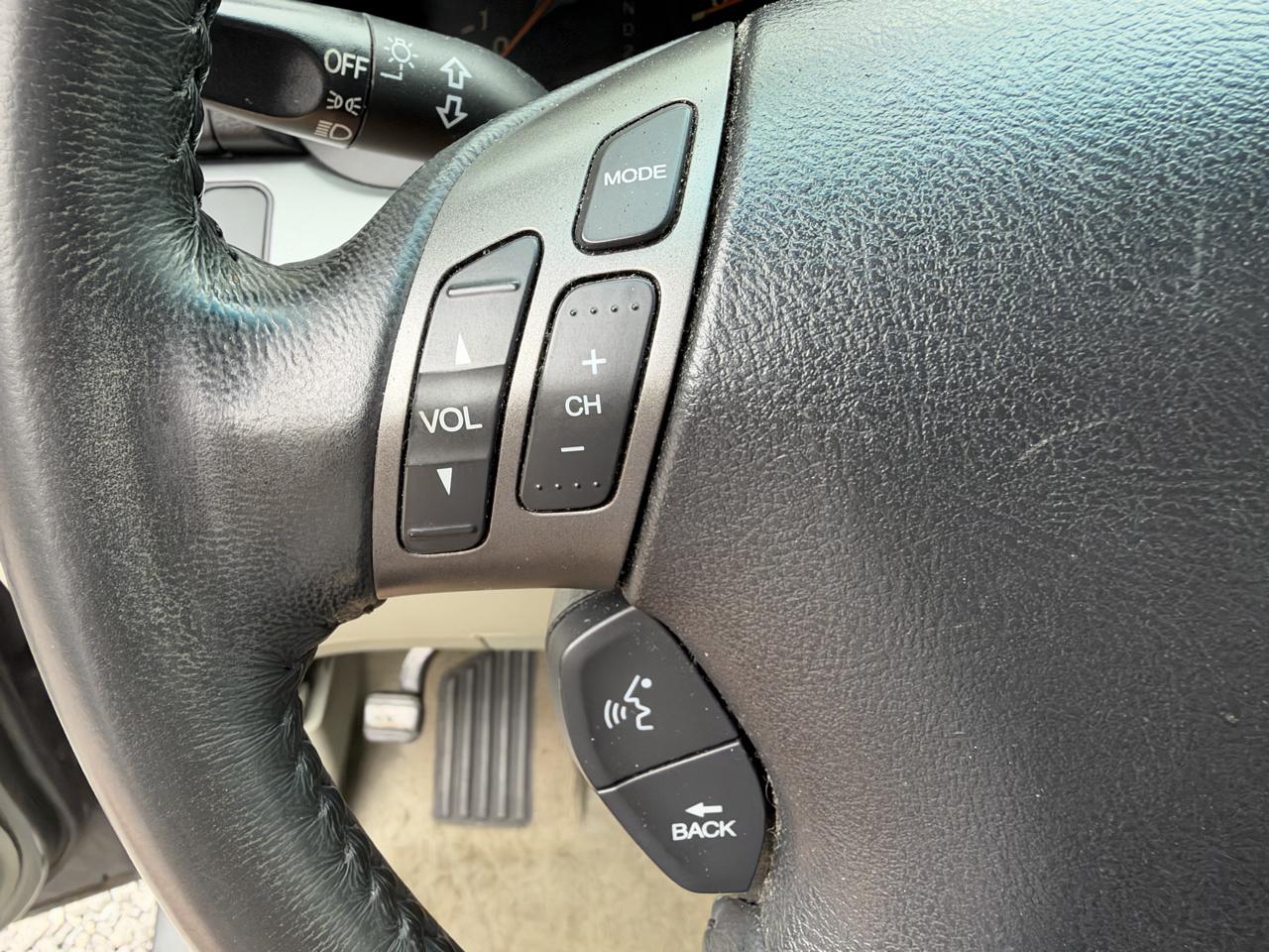 Honda Odyssey EX-L w/ DVD and Navigation 2007