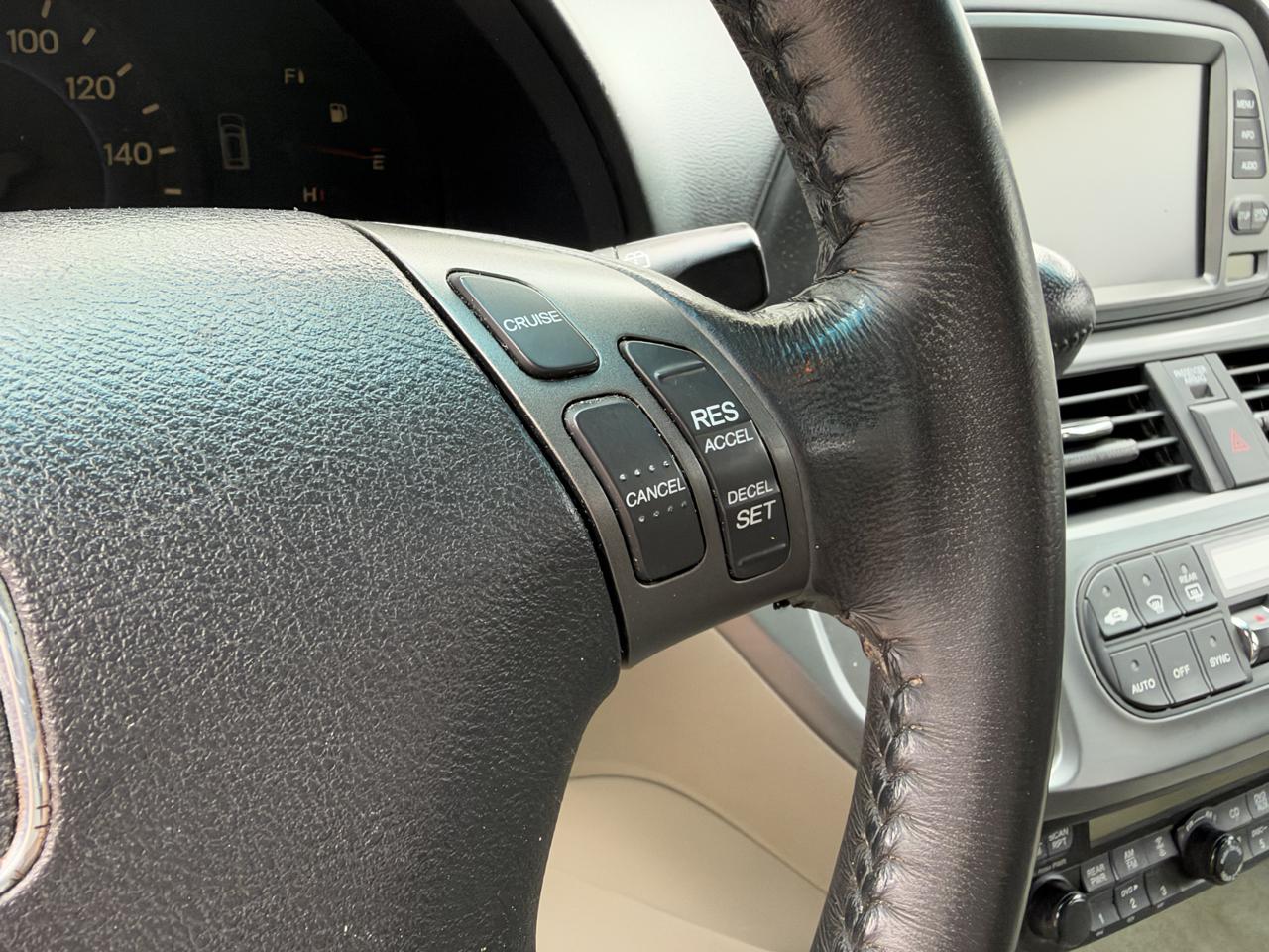 Honda Odyssey EX-L w/ DVD and Navigation 2007