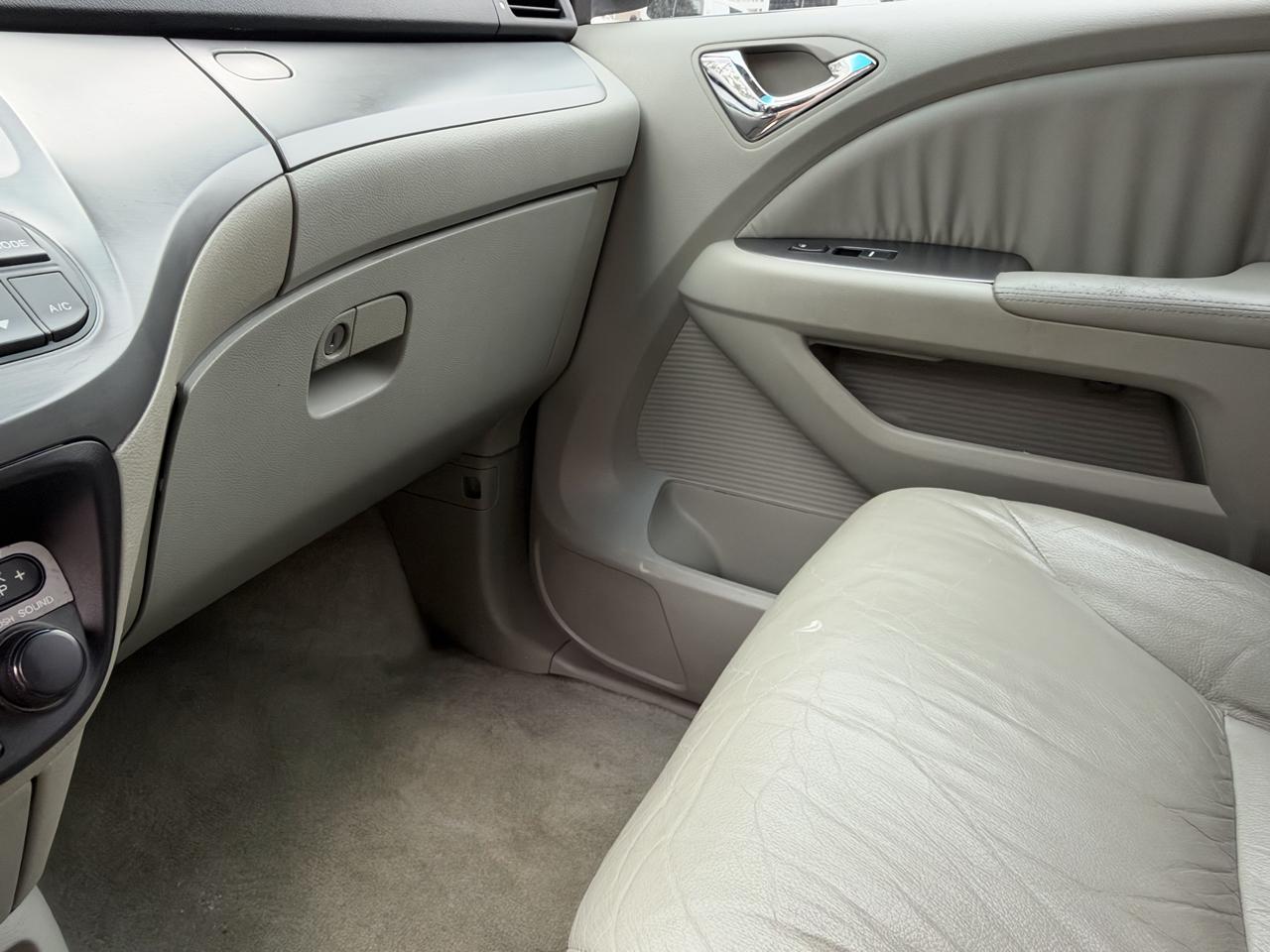 Honda Odyssey EX-L w/ DVD and Navigation 2007