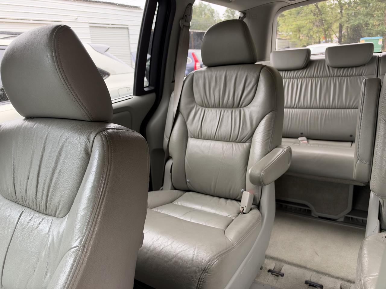 Honda Odyssey EX-L w/ DVD and Navigation 2007