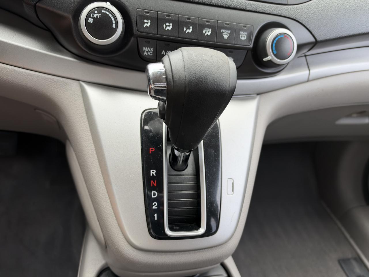 Honda CR-V LX 2WD 5-Speed AT 2014