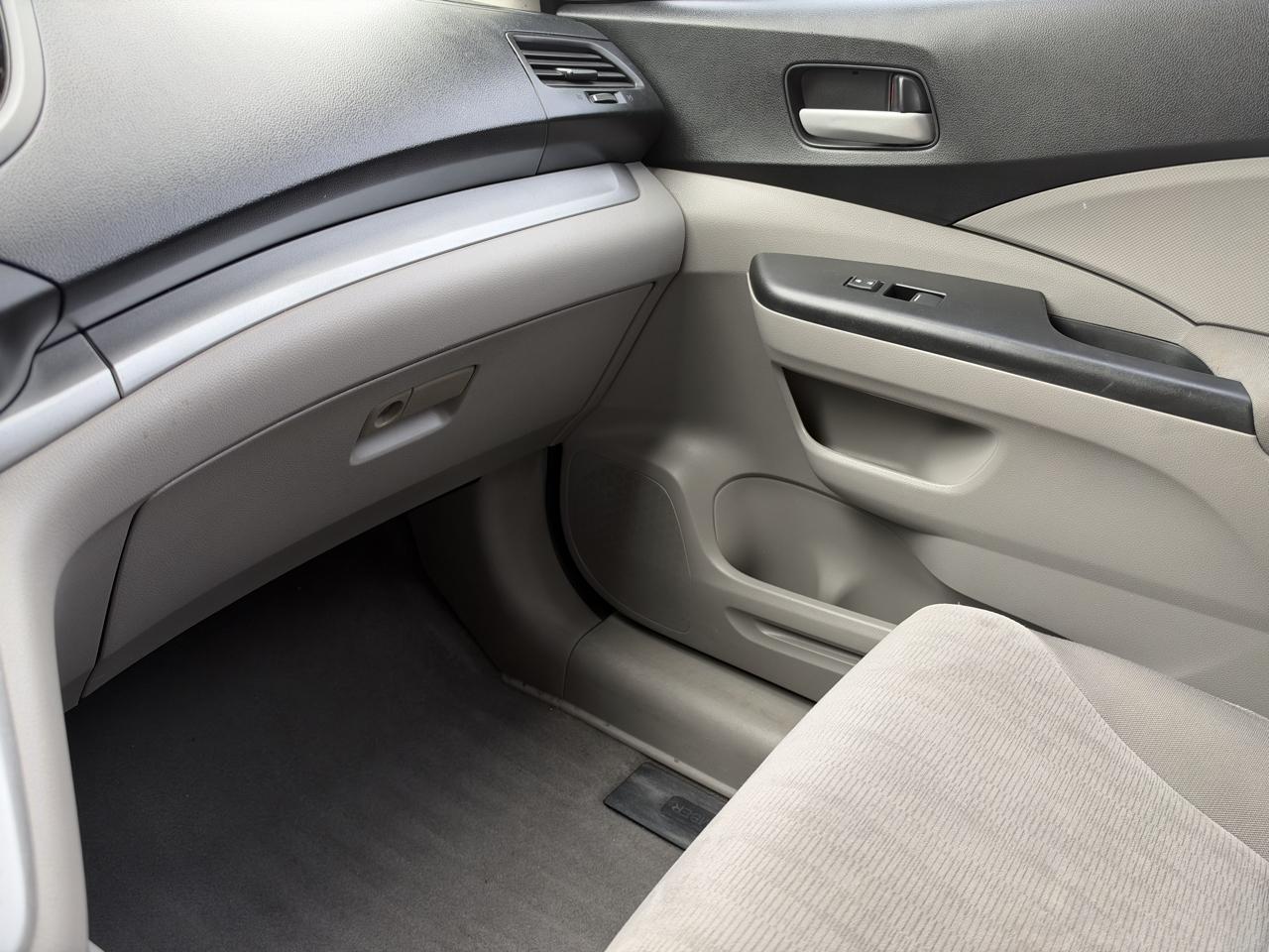 Honda CR-V LX 2WD 5-Speed AT 2014