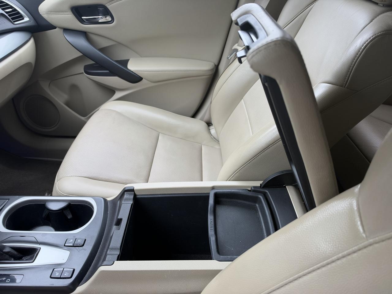 Acura RDX 6-Spd AT w/Advance Package 2016
