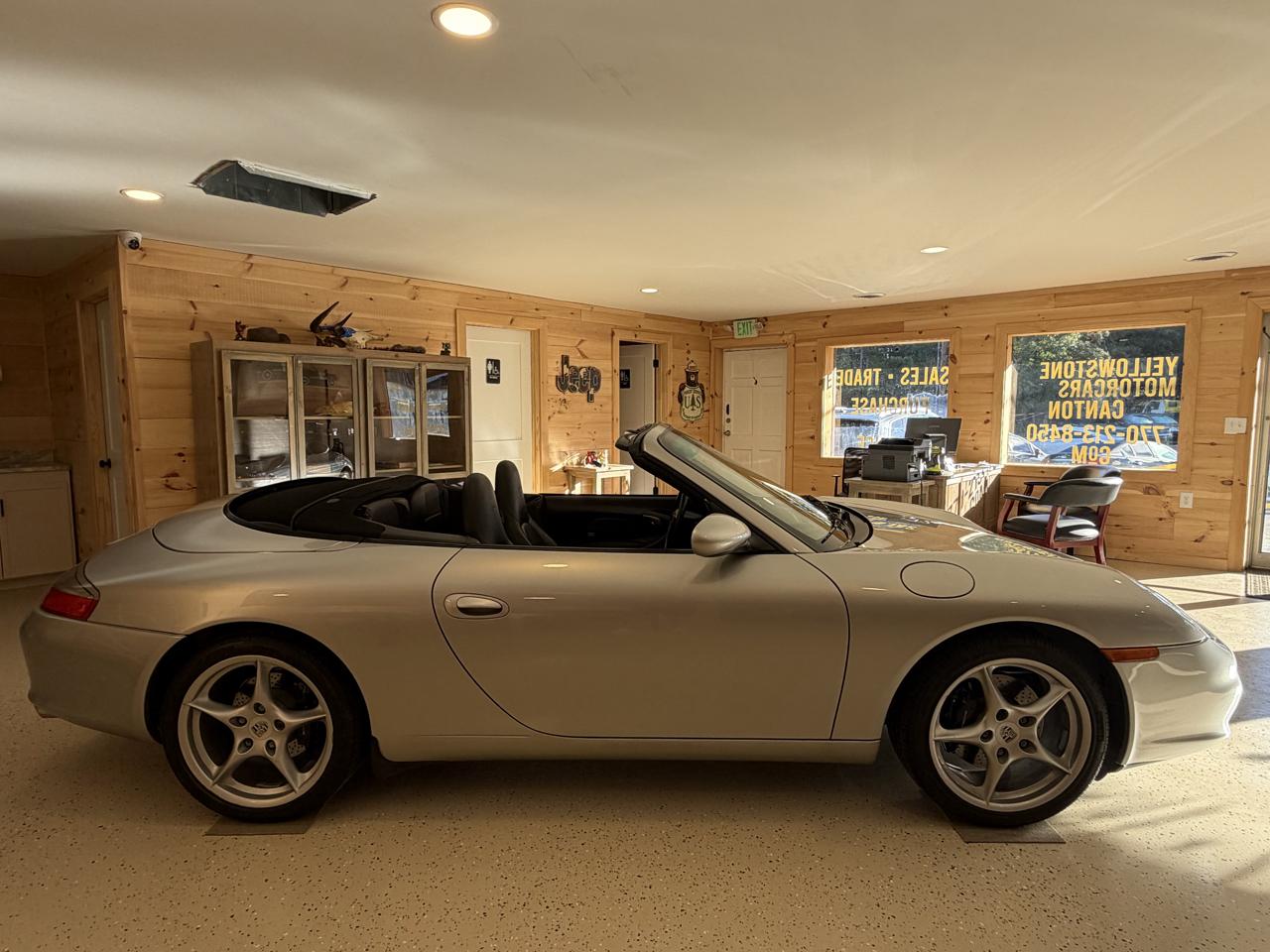 2002 Porsche 911 Carrera Cabriolet