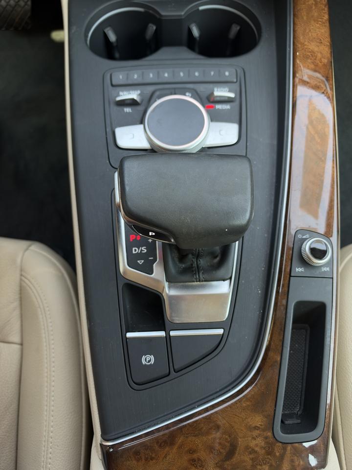 Audi A4 2.0 TFSI Premium Plus quattro 7A 2018
