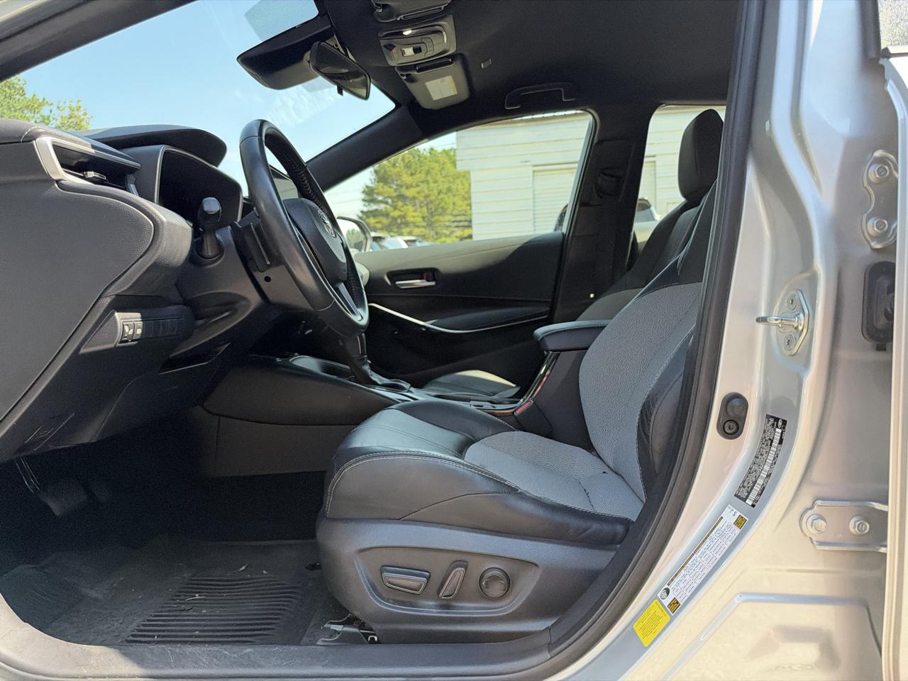 Toyota Corolla XSE Hatchback 2023