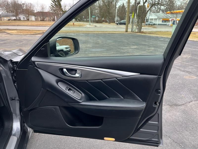 Infiniti Q50 Sport AWD 2016