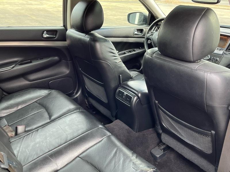 Infiniti G37X AT Sport 2012