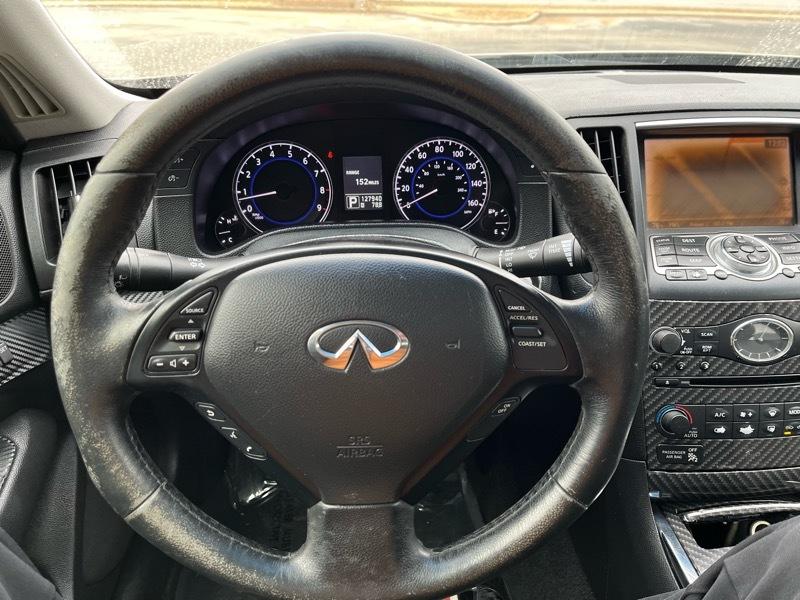 Infiniti G37X AT Sport 2012