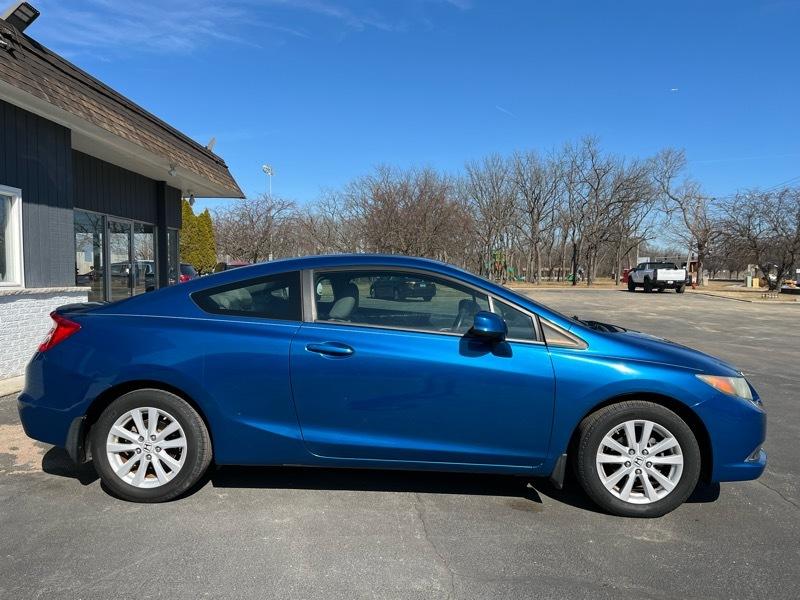 Honda Civic EX Coupe 5-Speed AT 2012