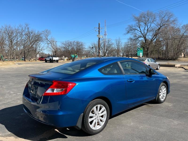 Honda Civic EX Coupe 5-Speed AT 2012