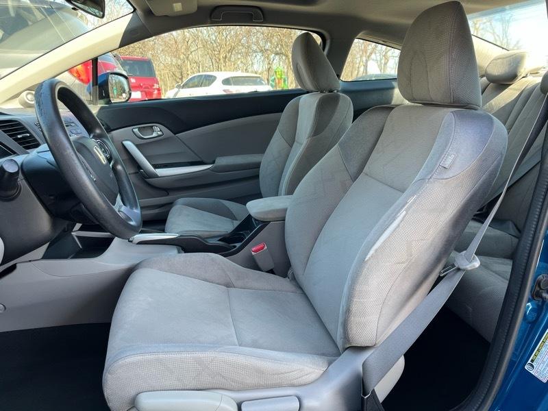 Honda Civic EX Coupe 5-Speed AT 2012