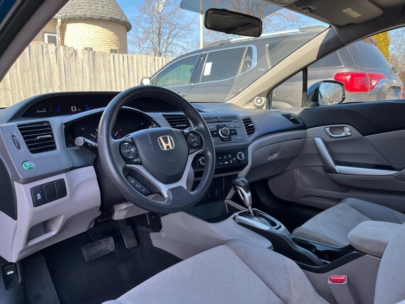 Honda Civic EX Coupe 5-Speed AT 2012