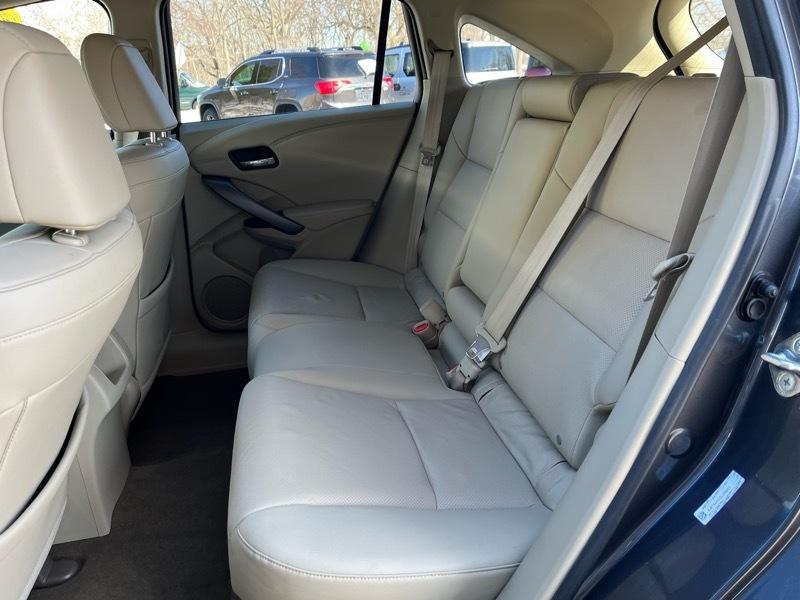 Acura RDX 6-Spd AT AWD 2013