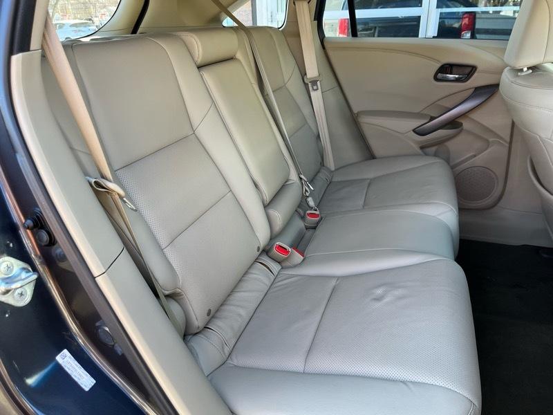 Acura RDX 6-Spd AT AWD 2013