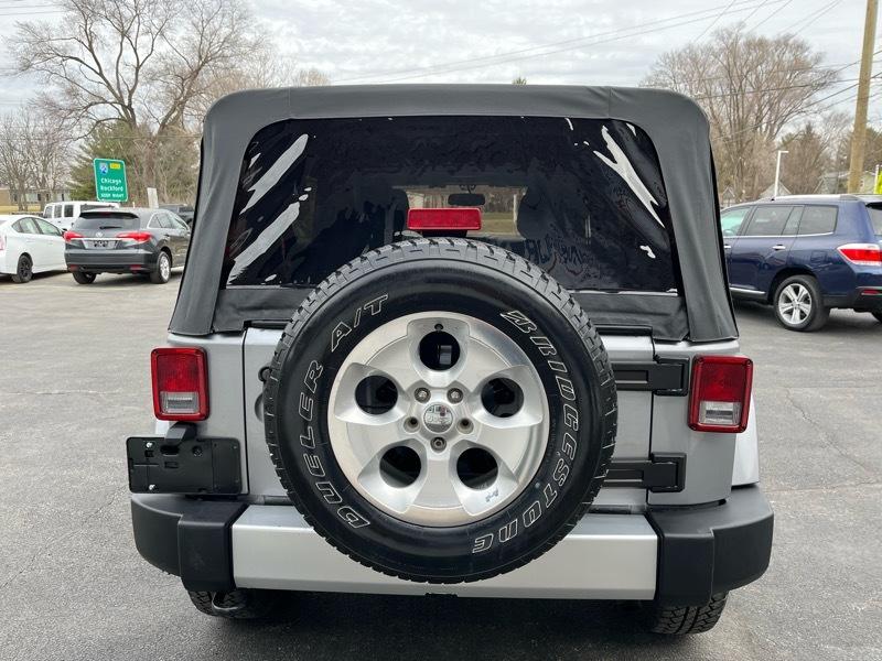 Jeep Wrangler Unlimited Sahara 4WD 2014