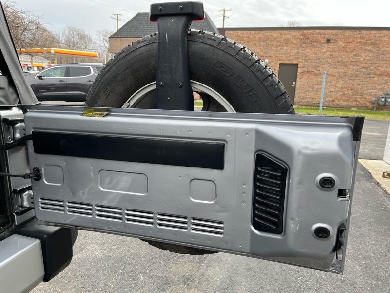 Jeep Wrangler Unlimited Sahara 4WD 2014