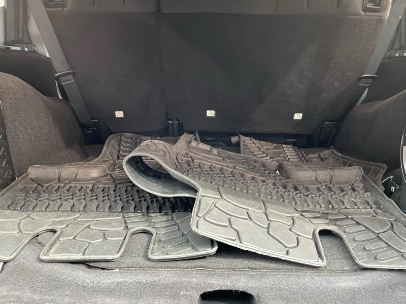 Jeep Wrangler Unlimited Sahara 4WD 2014