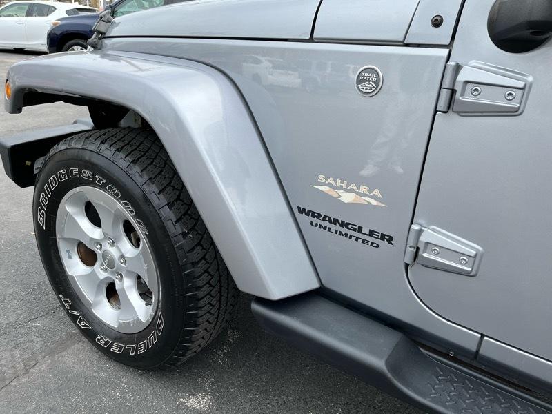 Jeep Wrangler Unlimited Sahara 4WD 2014