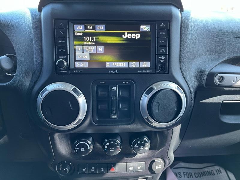 Jeep Wrangler Unlimited Sahara 4WD 2016