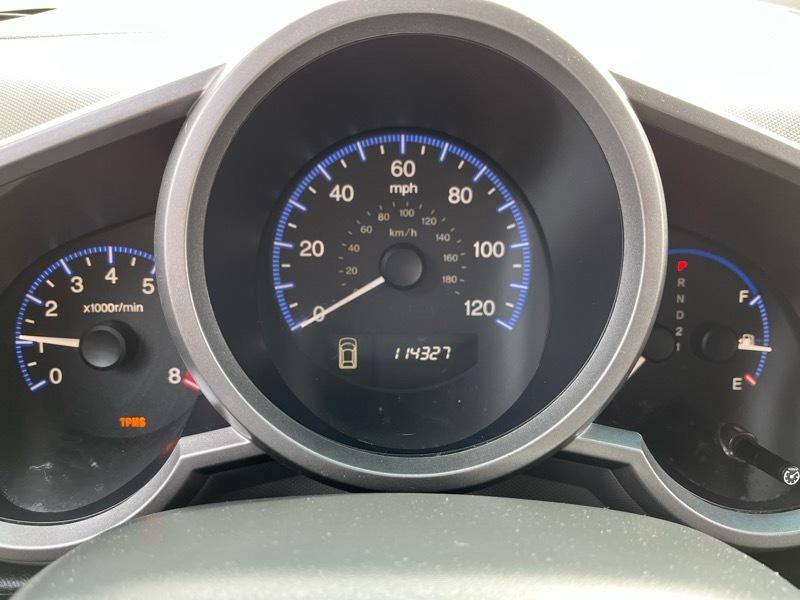 Honda Element LX 2WD AT 2011