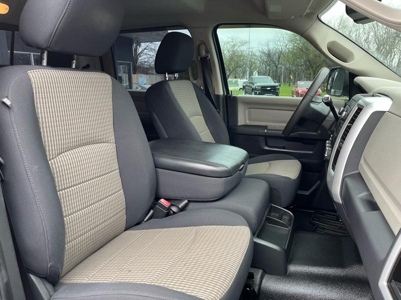 RAM 2500 SLT Crew Cab SWB 4WD 2012