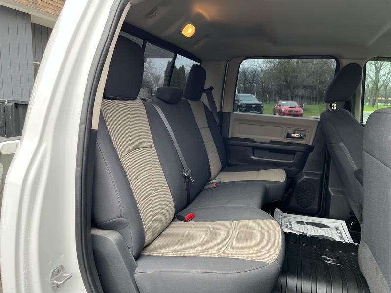RAM 2500 SLT Crew Cab SWB 4WD 2012