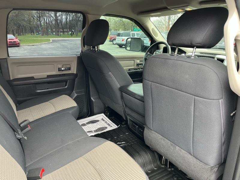 RAM 2500 SLT Crew Cab SWB 4WD 2012