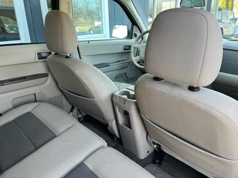 Ford Escape Hybrid FWD 2008