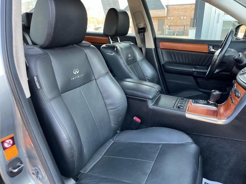 Infiniti M 35 4WD 2007