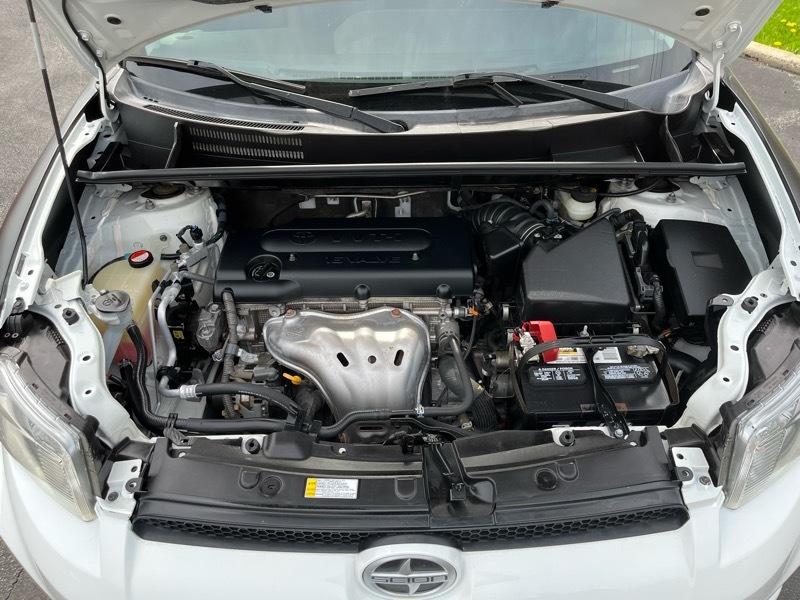 Scion xB 5-Door Wagon 5-Spd MT 2015