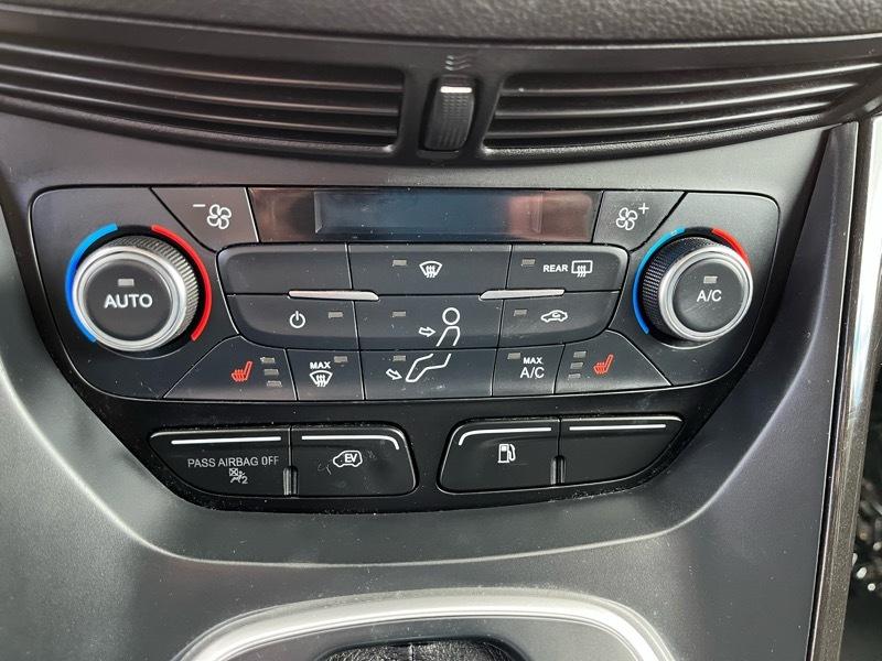 Ford C-Max Energi Titanium 2017