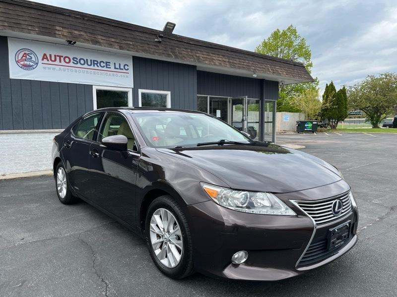 Lexus ES 300h Sedan 2013