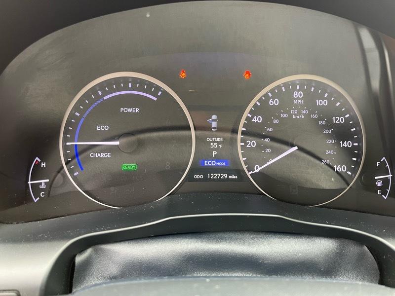 Lexus ES 300h Sedan 2013