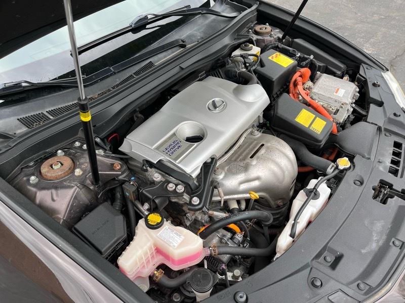 Lexus ES 300h Sedan 2013