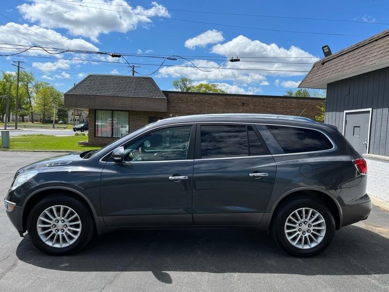Buick Enclave Leather 4D SUV AWD 2012