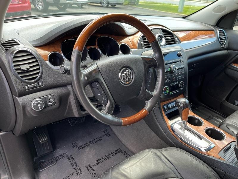 Buick Enclave Leather 4D SUV AWD 2012