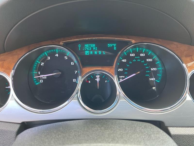 Buick Enclave Leather 4D SUV AWD 2012