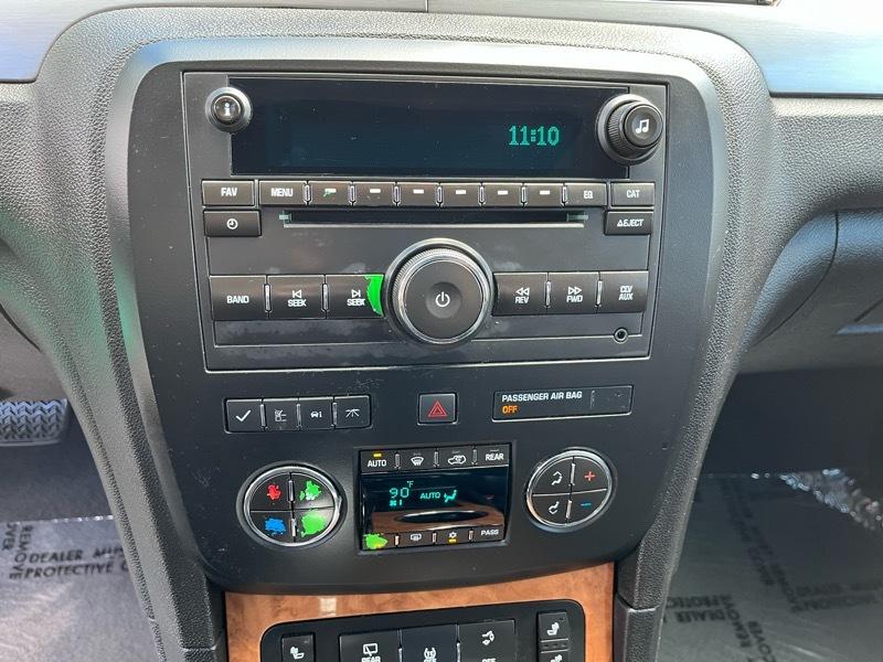 Buick Enclave Leather 4D SUV AWD 2012