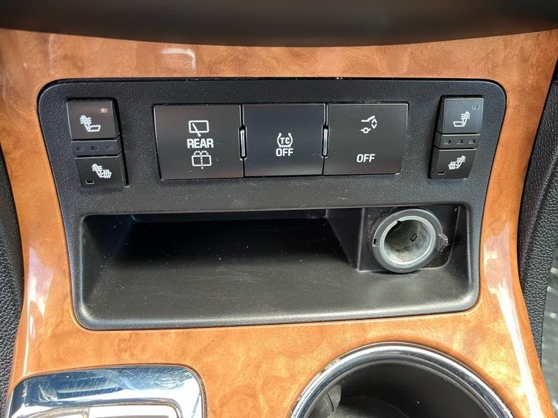 Buick Enclave Leather 4D SUV AWD 2012
