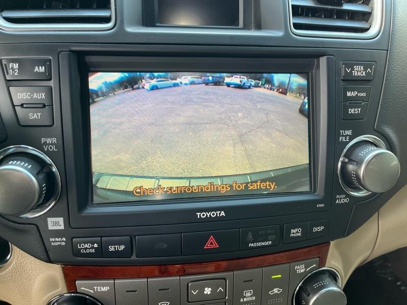 Toyota Highlander Limited 4WD 2012