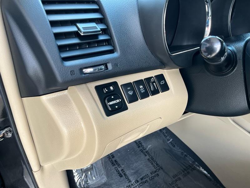 Toyota Highlander Limited 4WD 2012