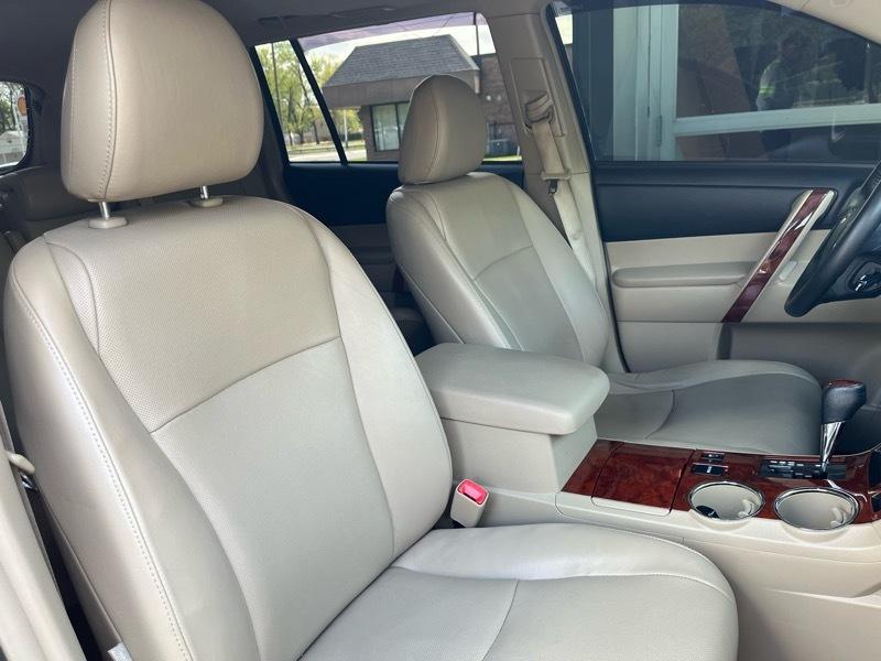 Toyota Highlander Limited 4WD 2012
