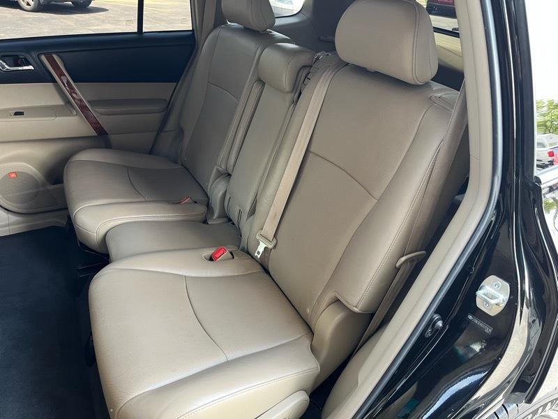 Toyota Highlander Limited 4WD 2012