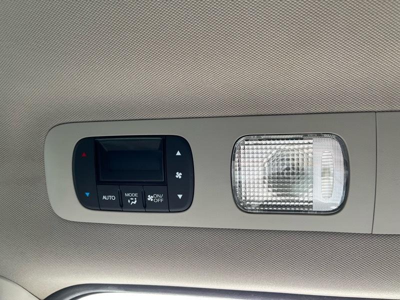 Honda Odyssey Touring 2012